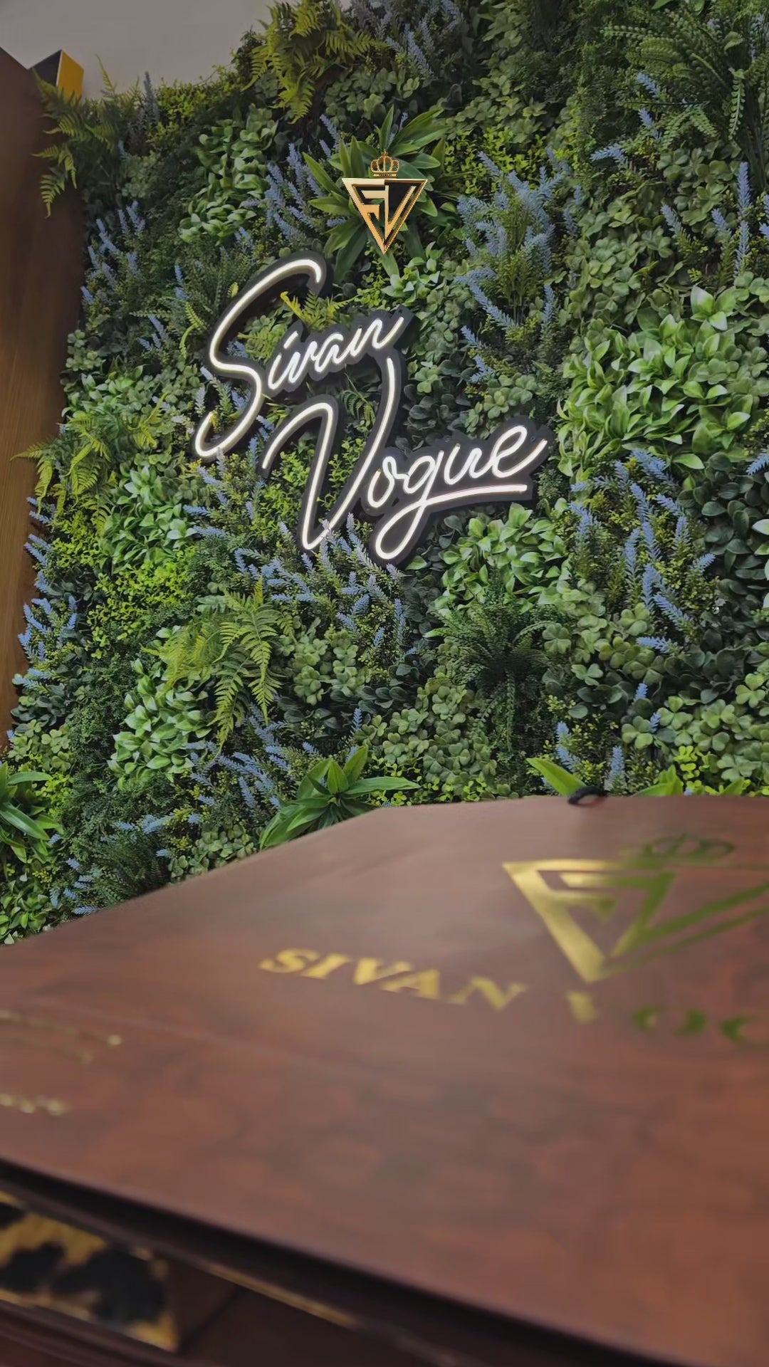 Sivan vogue